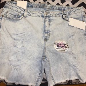 Size 24 shorts